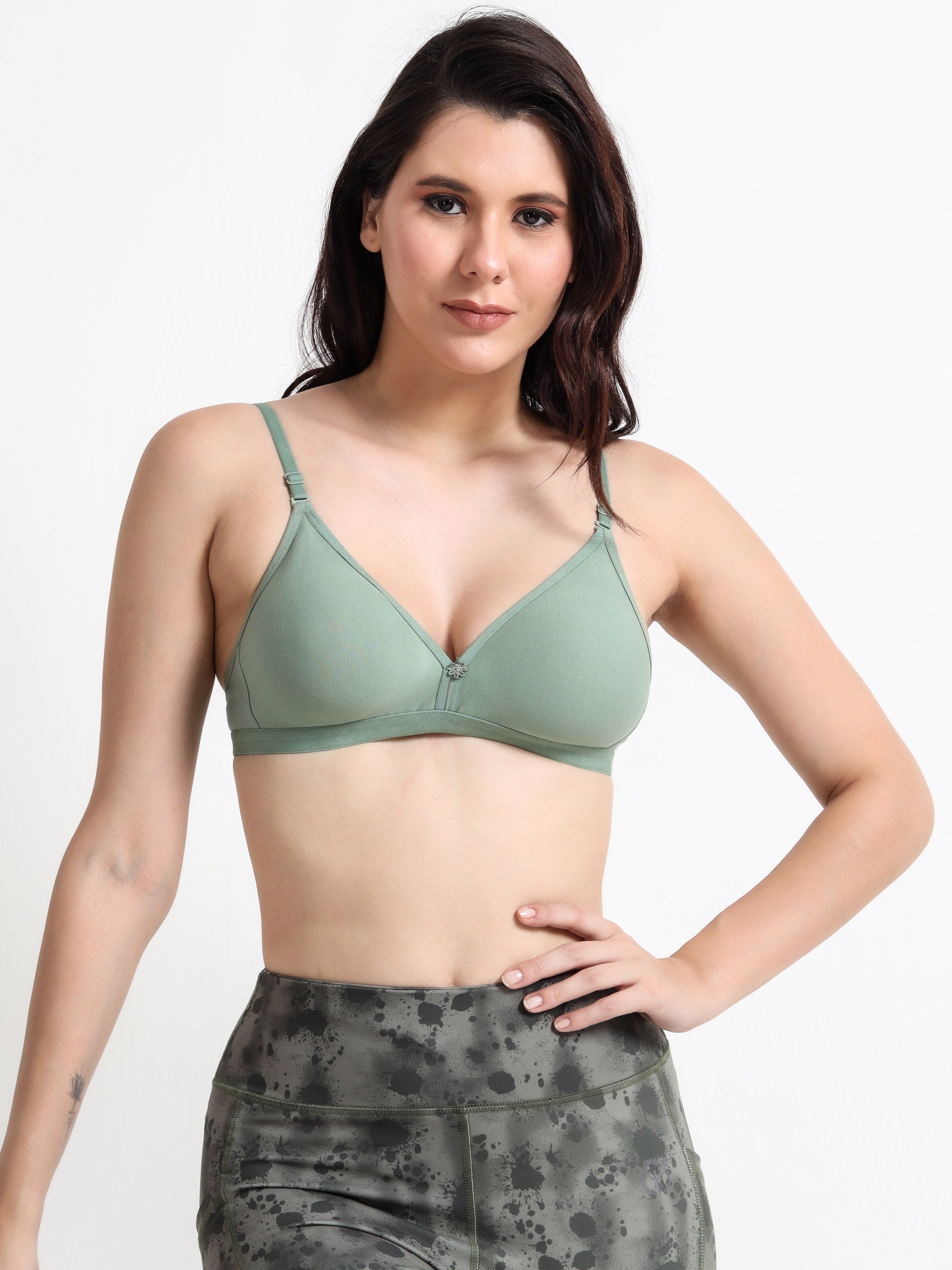 Machau Lingerie Women's  Non Padded Wire-Free Adjustable Straps V-Neck Seamless Full Coverage Cotton-Rich Fabric Everyday T-Shirt Bra